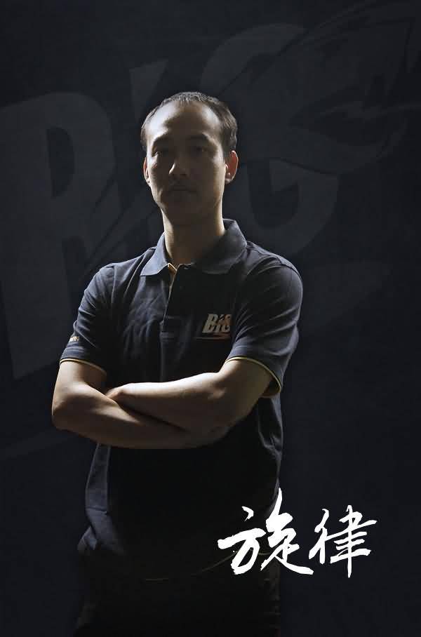 多玩魔兽专访国内首家炉石职业战队“Big3”