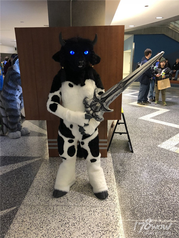 魔兽牛头人Fursuit COS照